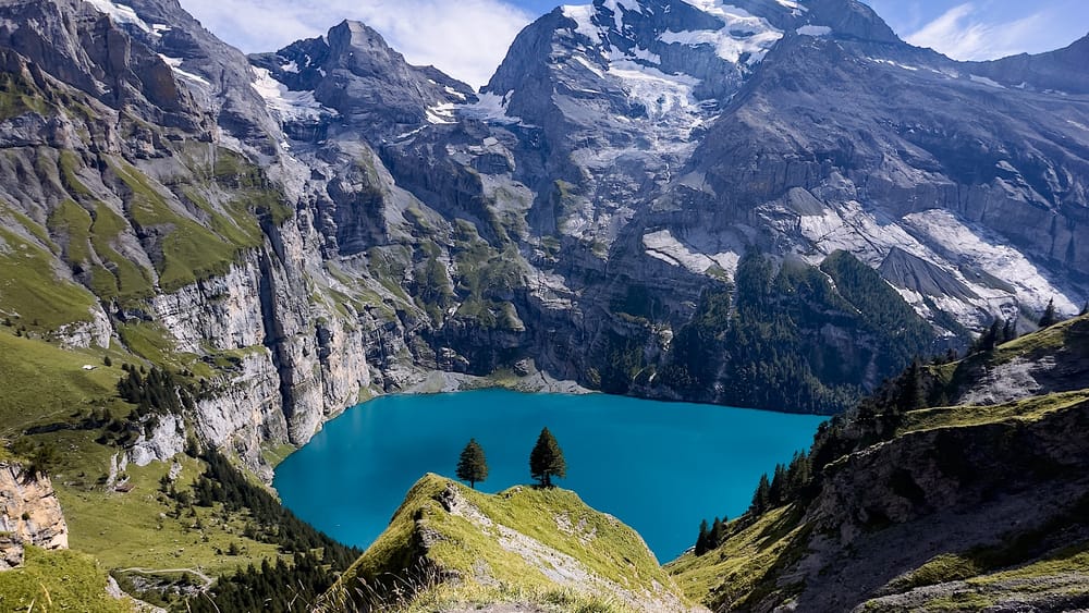 Oeschinensee Hike, Switzerland